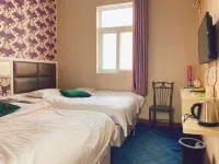 Zhumadian Aike Hotel