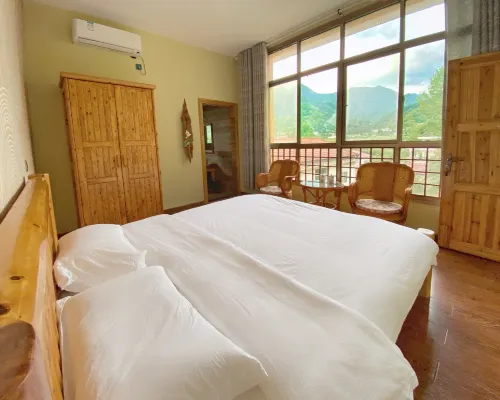 Foping Quanquan Leisure Farm Hotels in Foping County
