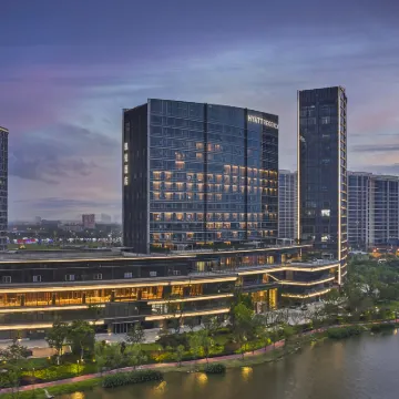 حياة ريجينسي شانغهاي سون جيانج Hotels near شيشان