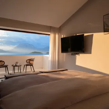 Lugu Lake white Horse light luxury lake view b&B