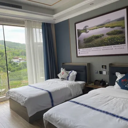 Yanbian Yuyunju Kangyang Village