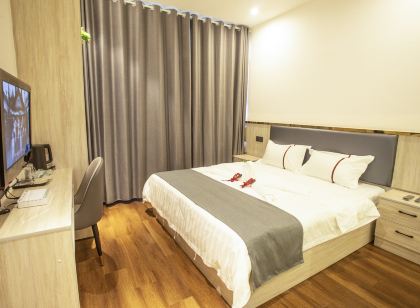 Youjia Hotel (Langzhong High Speed Railway Station)