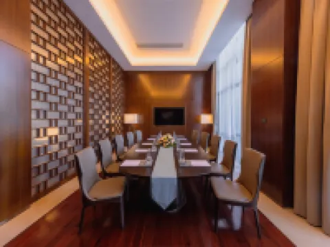 Oakwood Premier Tonglu Hotels in Tonglu County