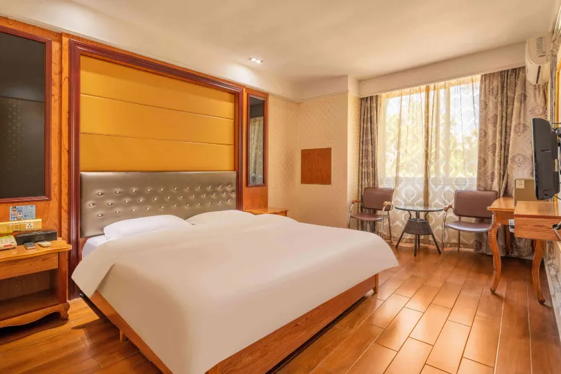 Haro Light Hotel (Guangzhou Xichang Metro Station Branch)