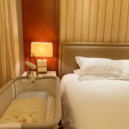 Lvcheng Zhujiajian Dongsha Holiday Hotel