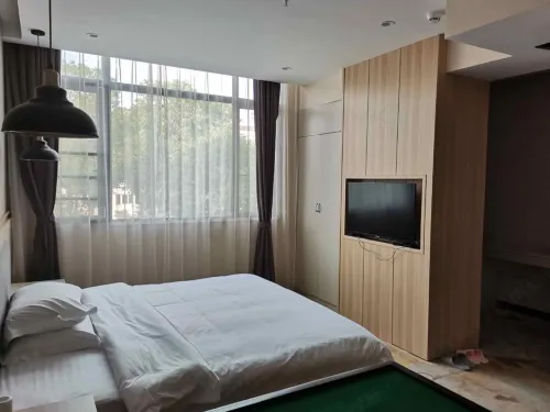 Baoyue International Grand Hotel