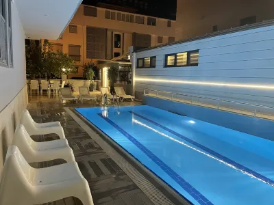 Opera Suites Apart Hotel Hotel in zona Konyaalti Beach