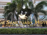 The Sanctuary Resort Pattaya, BW Signature Collection Hotels near Dongtan Beach
