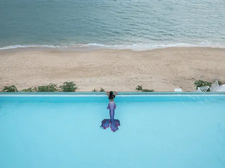 Sanya Sujuan Infinity Swimming Pool Seaview Hotel