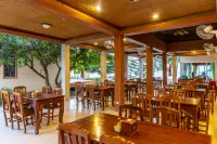Coconut Beach Resort, Koh Chang - Breakfast
