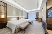 Howard Johnson Yilin Hotel - Parkering