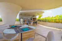 HOMA Phuket Town - breakfast