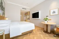 Vienna Hotel (Chongqing Hechuan Fortune Plaza) Hotels in Hechuan College District
