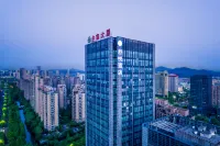 Shuyue Hotel (Shaoxing East Railway Station Wanhe City Branch)