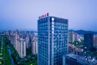 CHAMJOY Hotel (Shaoxing Dongzhan Wanhecheng) Hotels near Shangyu Railway Station
