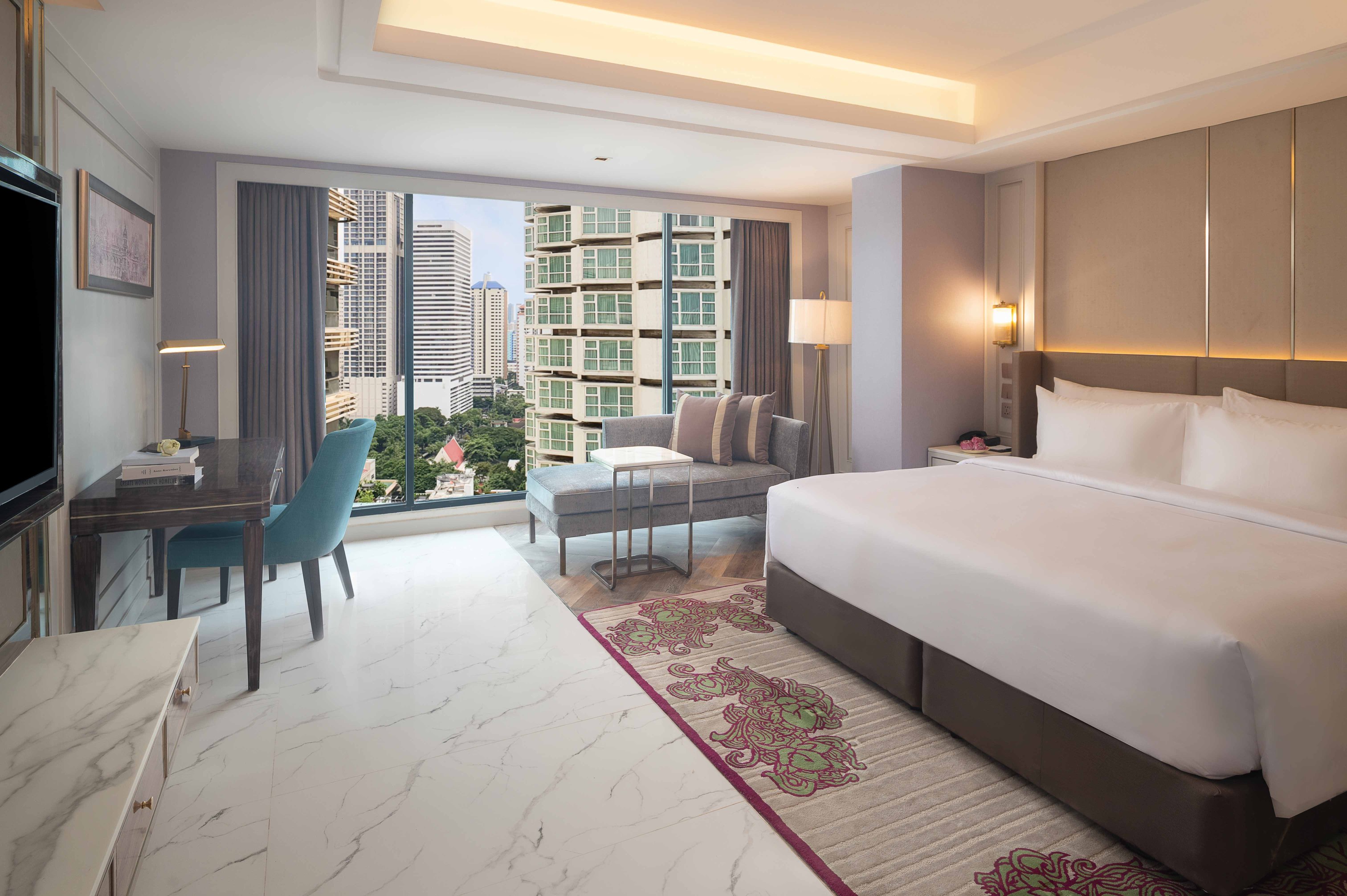 Aira Hotel Bangkok Sukhumvit 11 Over view