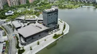 Hyatt Centric Lakeside Ningbo Hotel in zona Longsai Sports Center