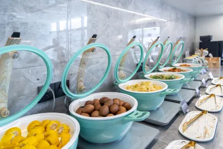 Atour Hotel Yangzhou East High Speed ​​Railway Station Отели рядом с достопримечательностью «Zhuyuwan Scenic Area»