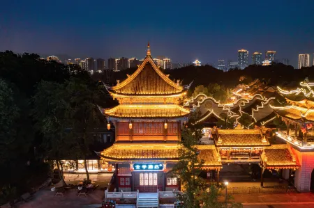 JI Hotel (Chongqing bishan CBD Xiuhu Park) Отели рядом с достопримечательностью «Chongqing Machinery and Electronics Polytechnic College»