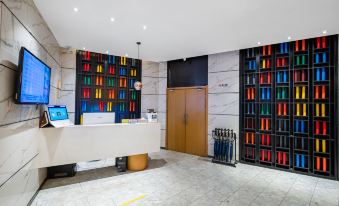 Xiqiao Fashion Hotel (Nanyang Fuyu Xintian 360 Shop)