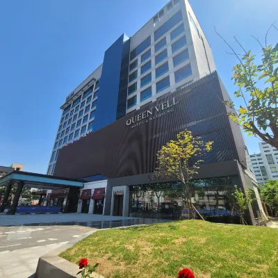 Queen Vell Hotel & Wedding Hôtels à : Dong-gu