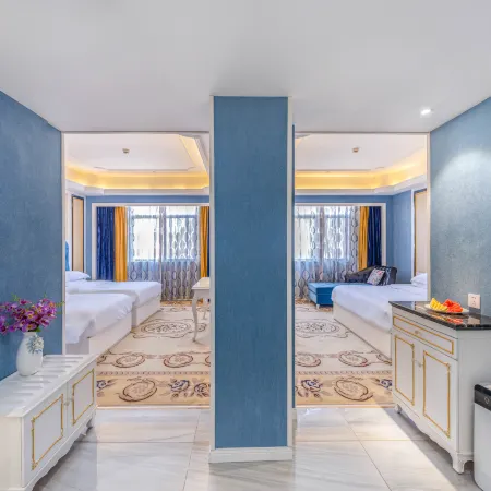 Taikun International Hotel (Hengdian Film and Television City Dream Valley Branch)