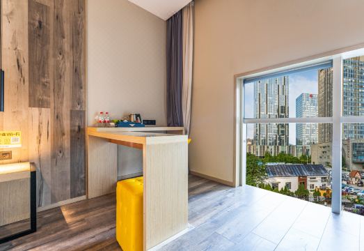 엘레강스 호텔 객실