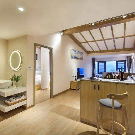 Lingli Yisu | Peak Sunrise Cloud Sea Panoramic B&B (Longji Terrace Jinfoding Branch)
