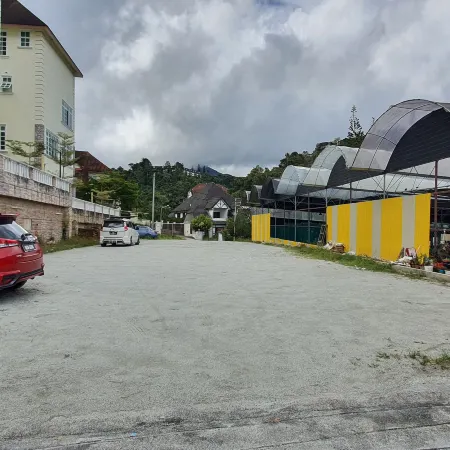 Smurf Inn Homestay