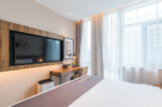 Homeinn Plus Hotels in der Nähe von Capital Medical University