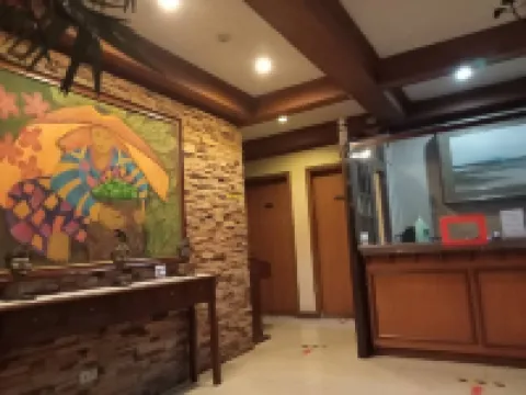 RedDoorz @ Casa Marabella Villamonte Bacolod City