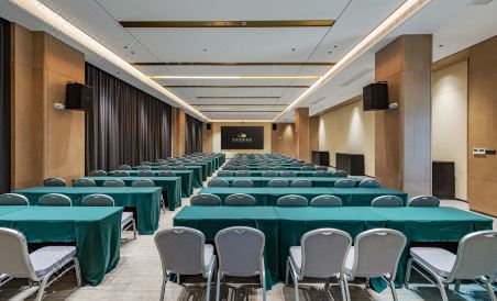 Jingmen Shuangquan Hot Spring Hotel - Housity