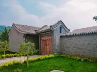 Grand Tennessee Valley Homestay Hotel a White Dragon Pool