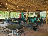 Bohemiaz Resort and Spa Kampot فنادق في Boeng Tuk
