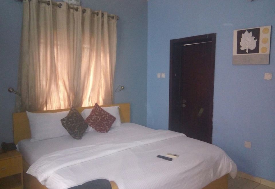 Stardust Apartments - Housity