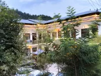 maijishan niaoyu huaxiang hotel