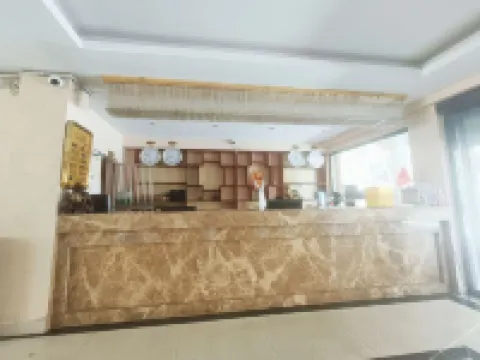 Yunding Business Hotel Hotel di Danba