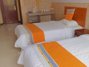 qingdao Yijia Business Hotel