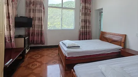 Jianshi Yuefulou Farmhouse