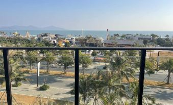 Poly Jinluwan Natural Seaview Apartment