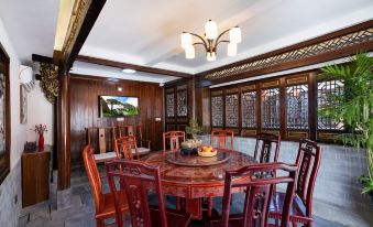 Hongcun Yunjianyue Tingyuan Light Luxury Holiday Homestay