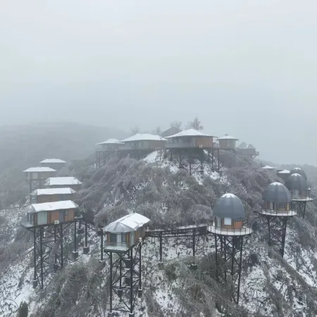 Lusu Zhulin Mijing Vacation Apartment