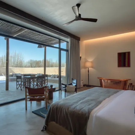 Natrail · Peng Homestay