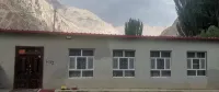 Snow Mountain View Homestay