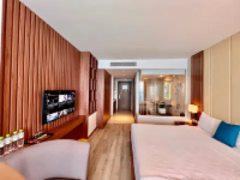 Panorama Nha Trang Condotel by One Hotels in 