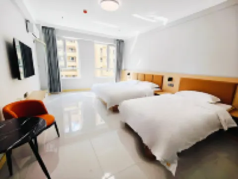 Dandong Jinshun Apartment