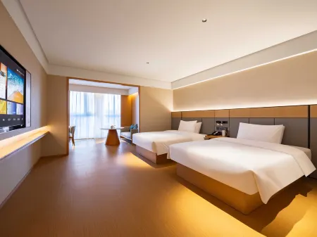 JI Hotel (Changchun Hongqi Street Wanda Plaza) Отели рядом с достопримечательностью «Jilin University(Nanhu Campus)»