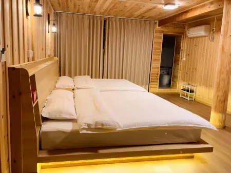 Yinuoqianjin Homestay (Dali Dong Village) Отели рядом с достопримечательностью «Dalicun»