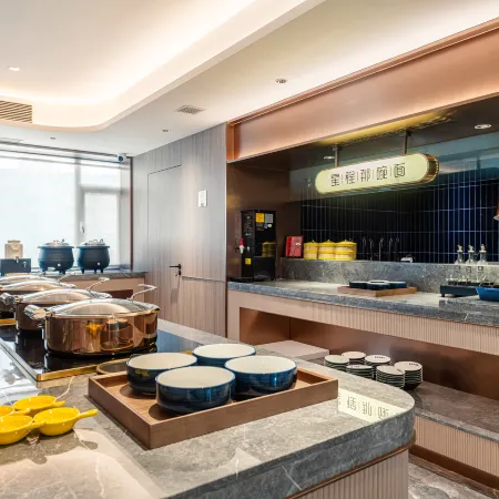 Starway Hotel (Linfen Houma Xintian Road Zhongxin Street Branch)