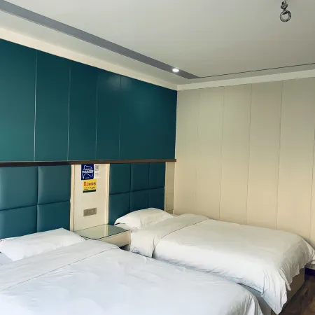 Xiangyang Jingyi Hotel